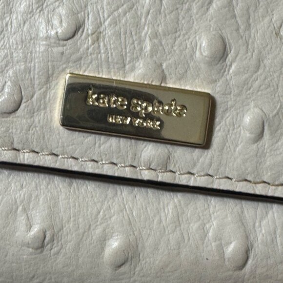 Kate Spade New York Riverside Phoenix Leather Travel Wallet Large  Beige - Picture 2 of 6